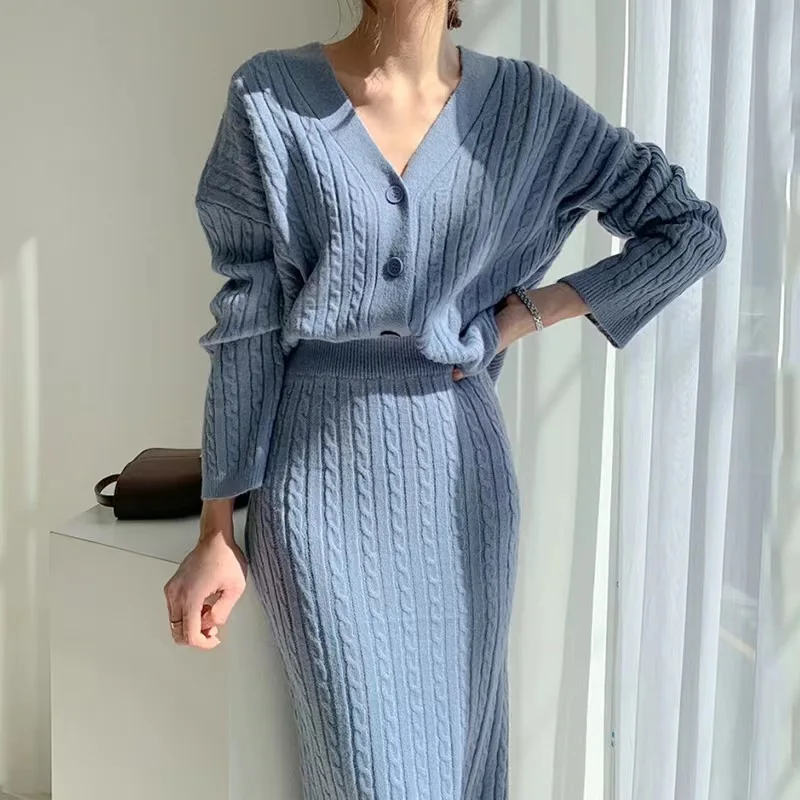 

Autumn and Winter Temperament V-neck Knitted Cardigan Sweater+high Waisted Hip Hugging Skirt Two-piece Set