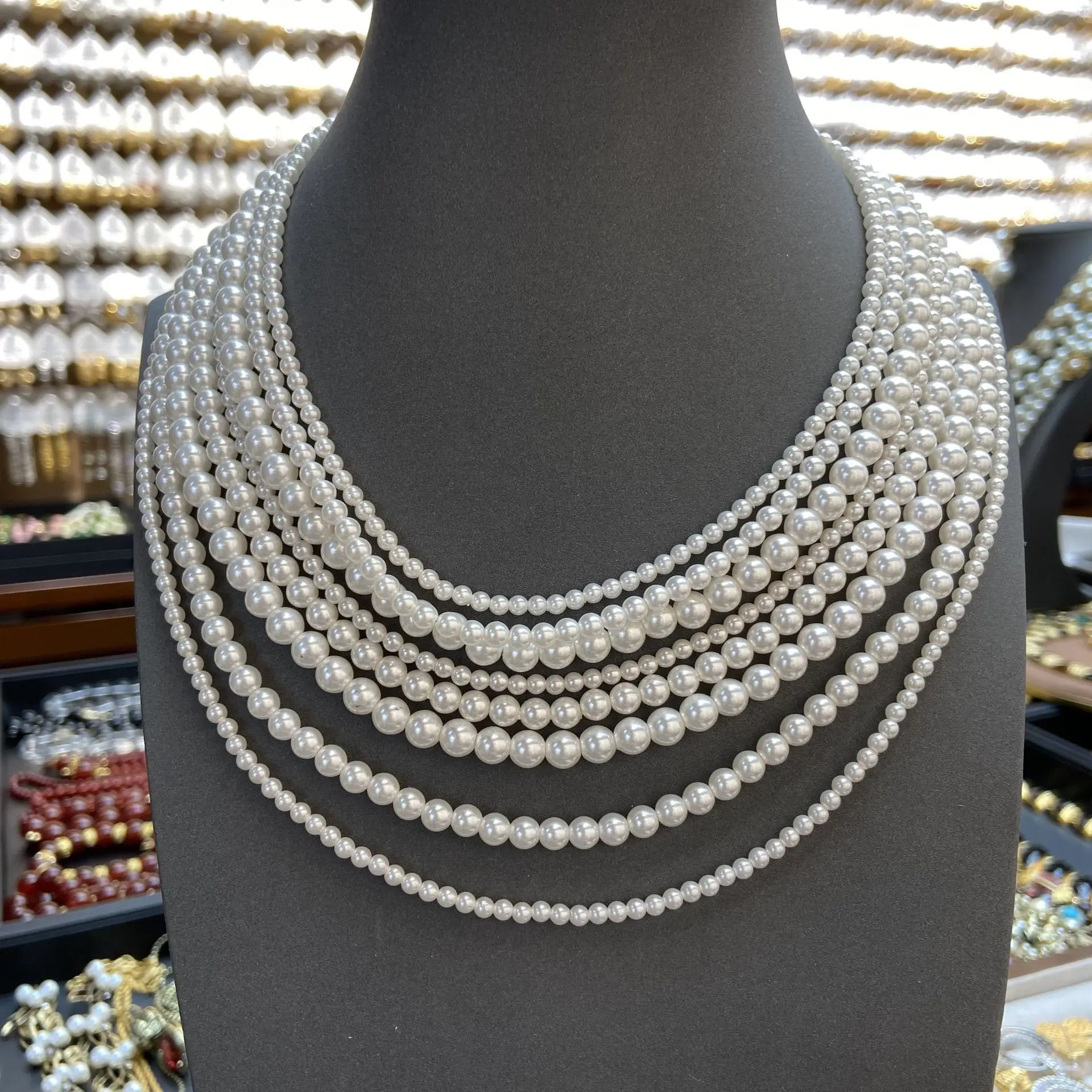 

Women Multi-layered Real Pearl Necklace Top Fashion 2025 New