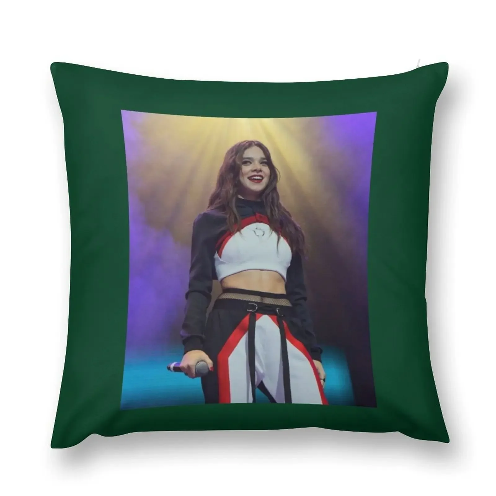 Hailee Steinfeld , Gift For Boyfriend ,Hailee Steinfeld Lover Poste Throw Pillow Bed pillowcases Decorative Cushion pillow