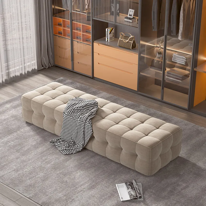 Unique Salon Foot Stool Modern Living Room Designer Minimalist Shoe Lazy Ottomans Professional Luxury Muebles Unique Furniture