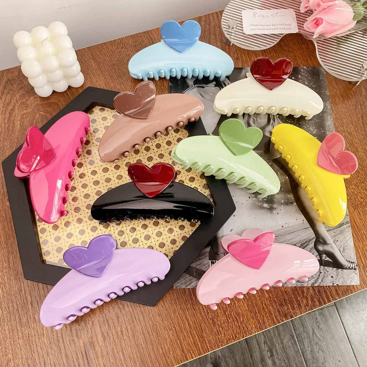 Nowy cukierkowy kolor Love Heart 5.11 "Duży rozmiar Spinki do włosów dla kobiet Dziewczyny Eleganckie geometryczne plastikowe nakrycia głowy Wiosna Lato Prezent