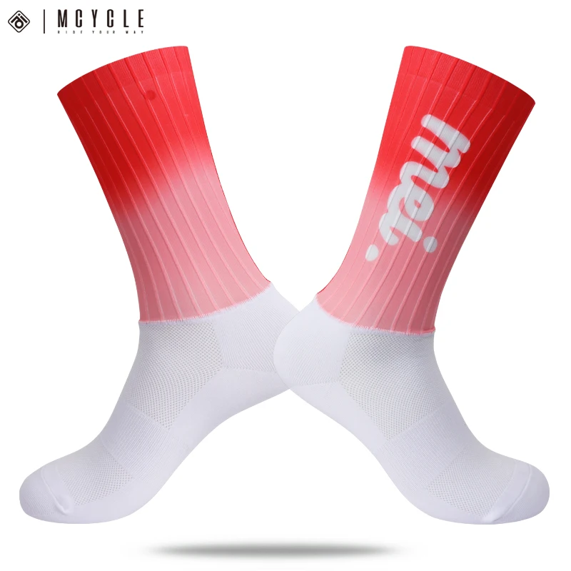 Mcycle Wholesale Gradient Color Aero Sport Socks Seamless Anti-Slip Bicycle Bike Socks Summer Bicycle Riding Cycling Socks