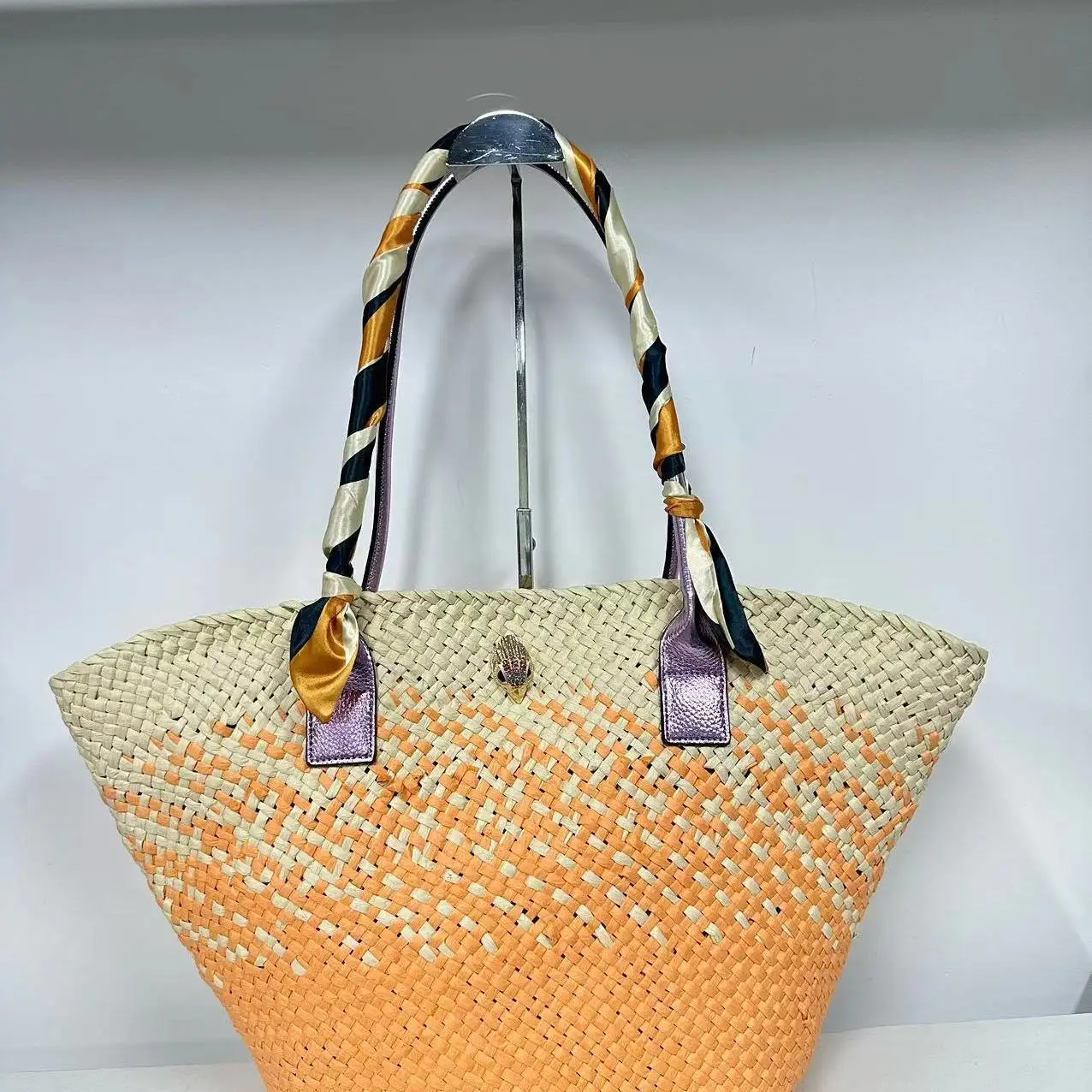 

2024 new ethnic style hand-woven straw women's bag large capacity summer versatile seaside vacation beach bag