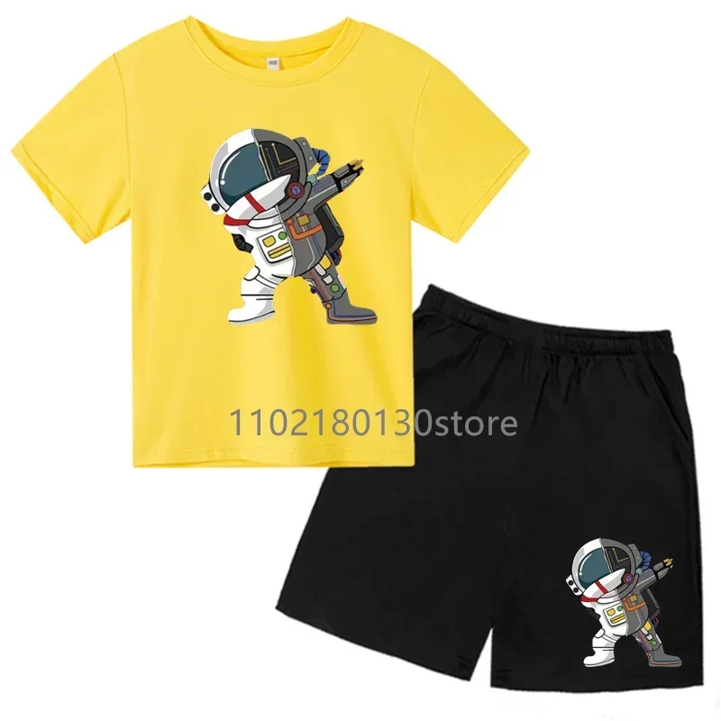 2024 New astronaut Cartoon Cute Pattern Printed T Shirt + Shorts set moda estiva per bambini manica corta 2 pezzi abiti