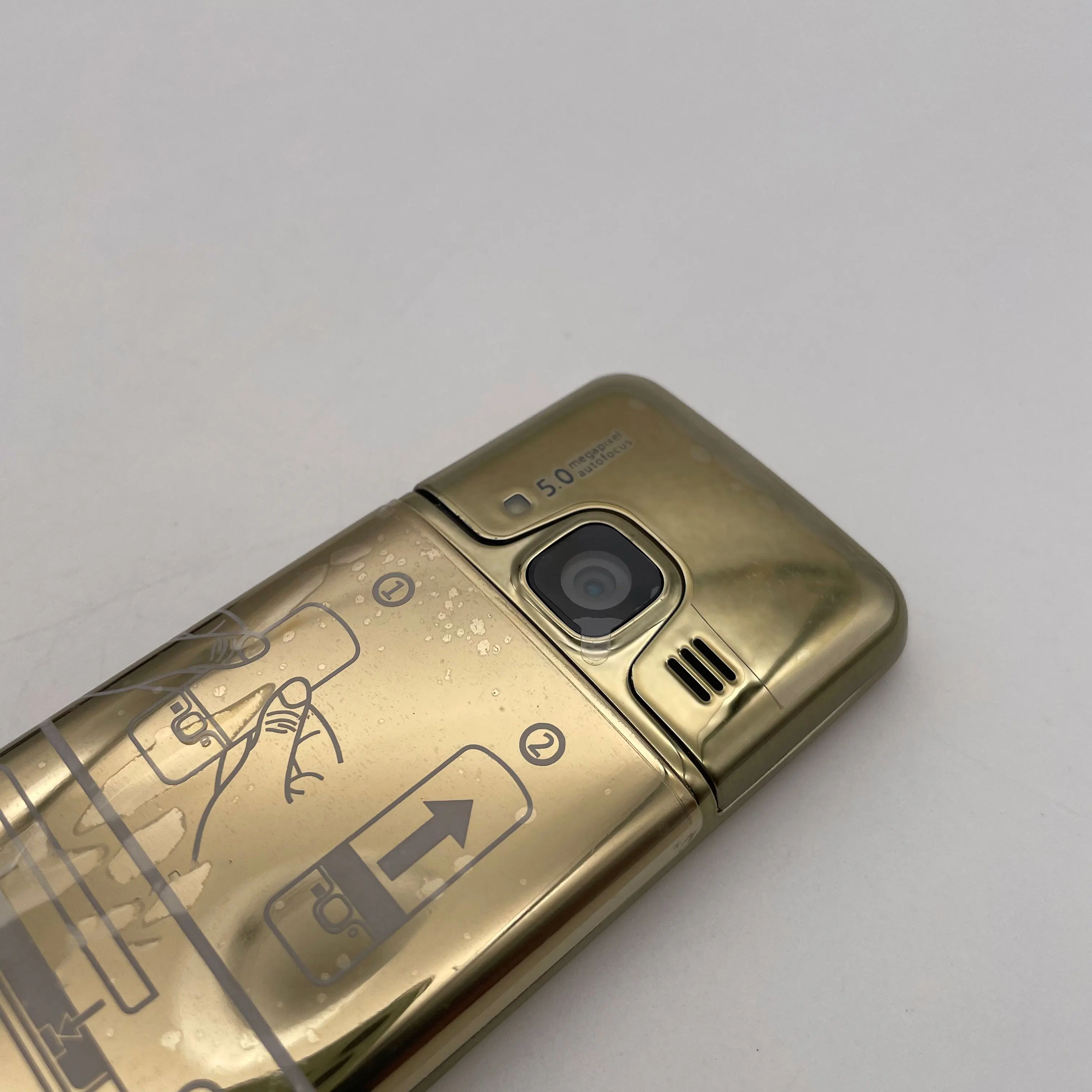 الأصلي مقفلة 6700C 6700 الكلاسيكية واحدة Sim GSM 900/1800 2G/3G الهاتف المحمول لوحة المفاتيح العربية الروسية المصنوعة في فنلندا