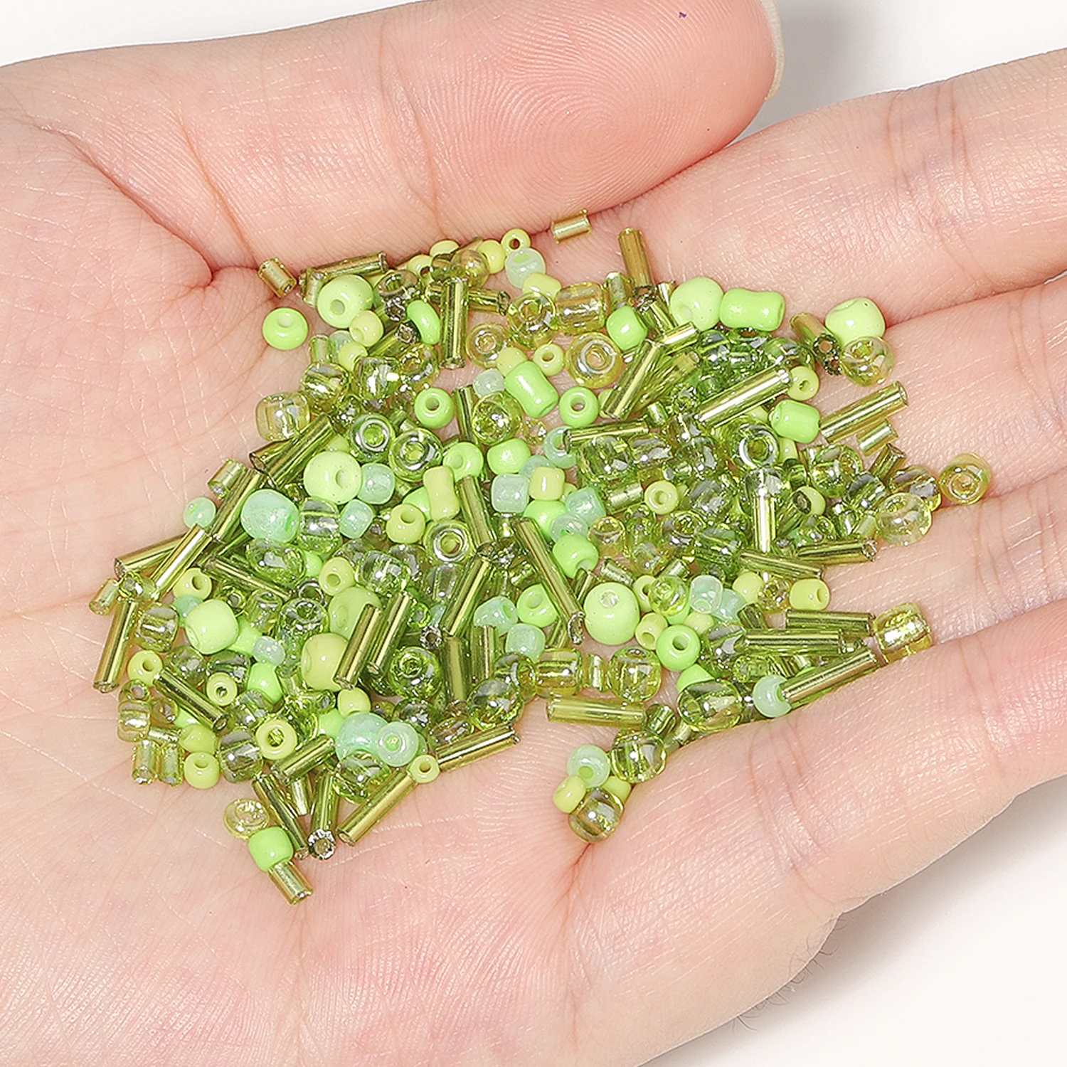 700Pcs/box Green Japanese Seed Beads Mixed Delica Round Glass Beads Multi-shapes Twist Bugle Tube For Clothing Accessory