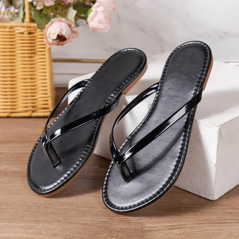 2024 Fashion Solid Color Casual Slippers Summer Comfortable Silver Gold Women\'s Shoes Beach Home Flat Simple Women\'s Slippers