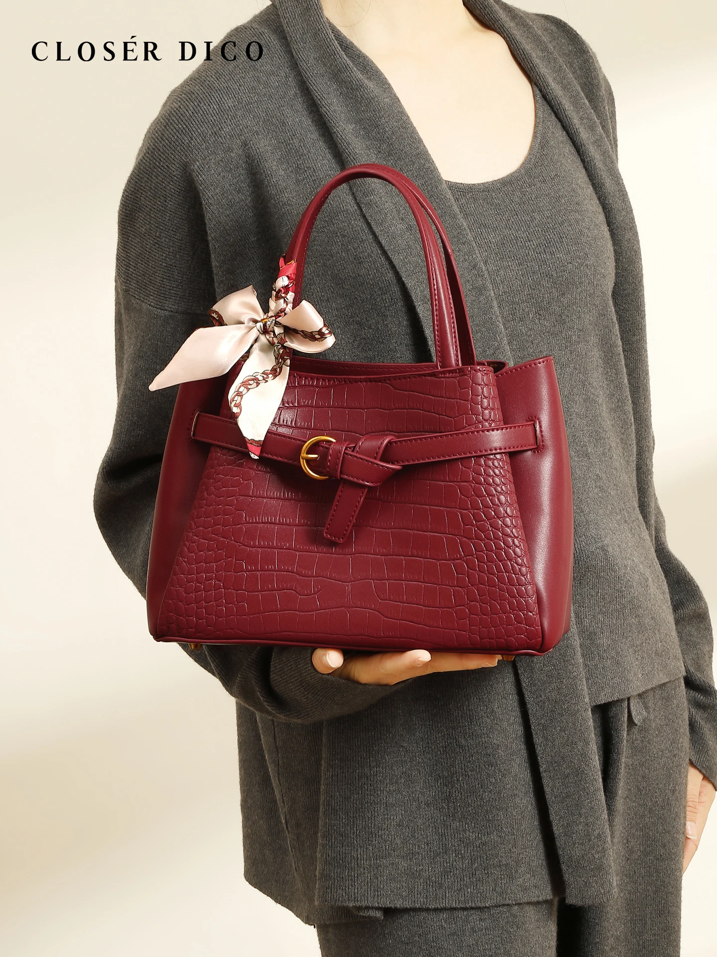 sac-a-main-elegant-rouge-pour-femme-style-retro-pour-celebrations-en-cuir-pu-souple-style-navetteur-avec-anse-detachable