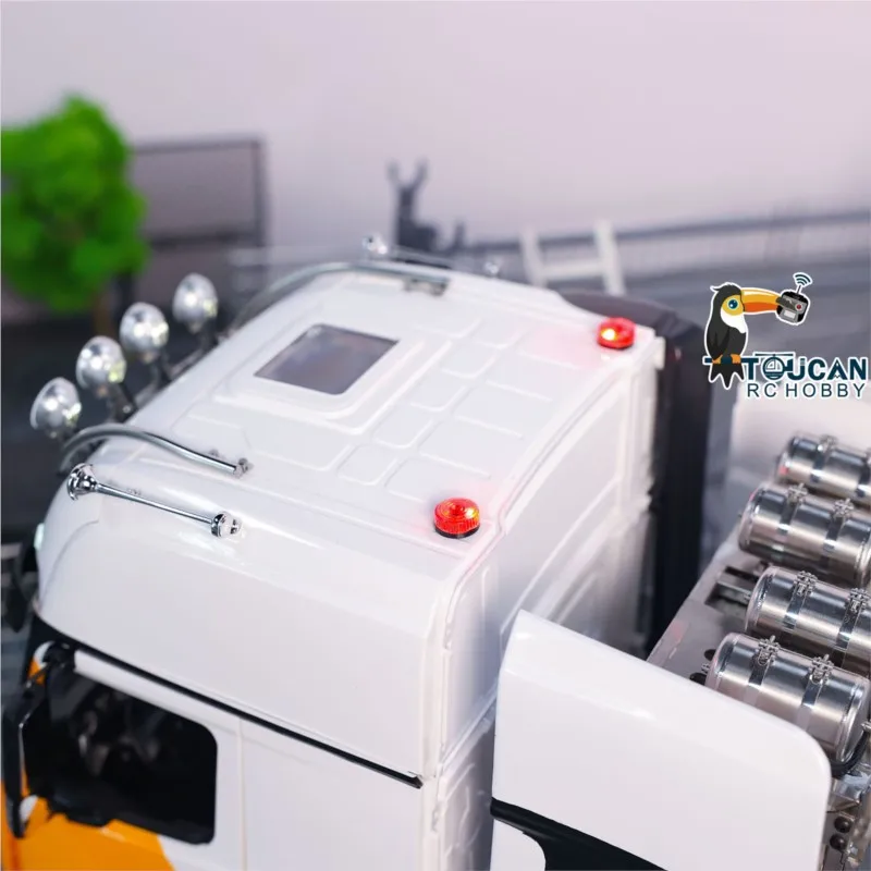 

LESU RTR 1/14 RC Тракторные грузовики 8x8 Металлическое шасси Модель автомобиля с дистанционным управлением Дифференциальный замок Оси Свет Звук Курение THZH1479