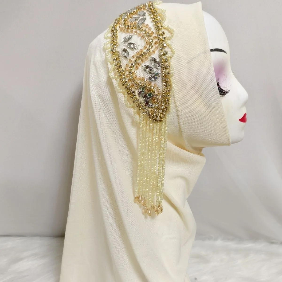 Hijab Muslim Women Shawl Headscarf Luxury Tassels Scarf Malaysia Prayer Kufi Islam Chiffon Turban 05561