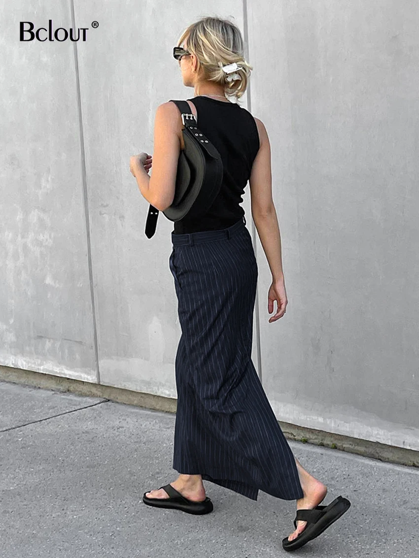 Bclout Elegant Striped Slit Gray Skirts Women 2024 Fashion Pockets Office Lady Stright Skirts Winter Slim Long Skirts Streetwear