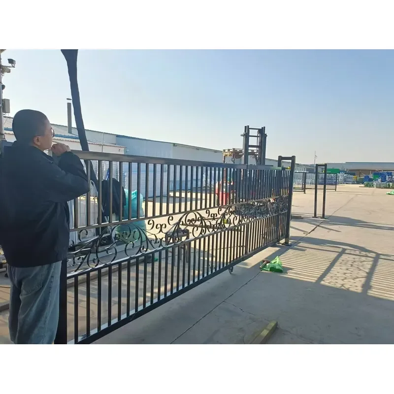 Outdoor Electric Sliding Gate Elegant Fencing Trellis & Gates Product Picket WPC PVC with Motor