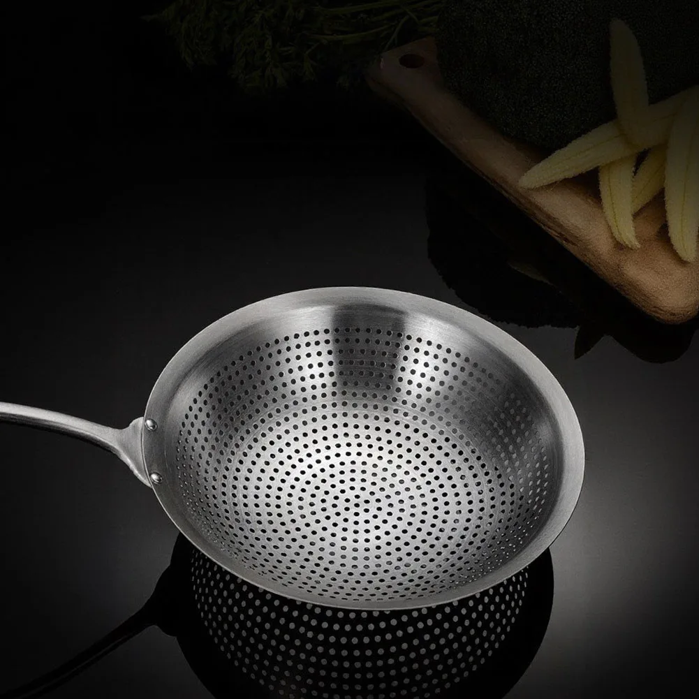 304 Stainless Steel Strainer Skimmer with Resistant Build and Heat Resistant Handle for Boiling Steaming and Frying