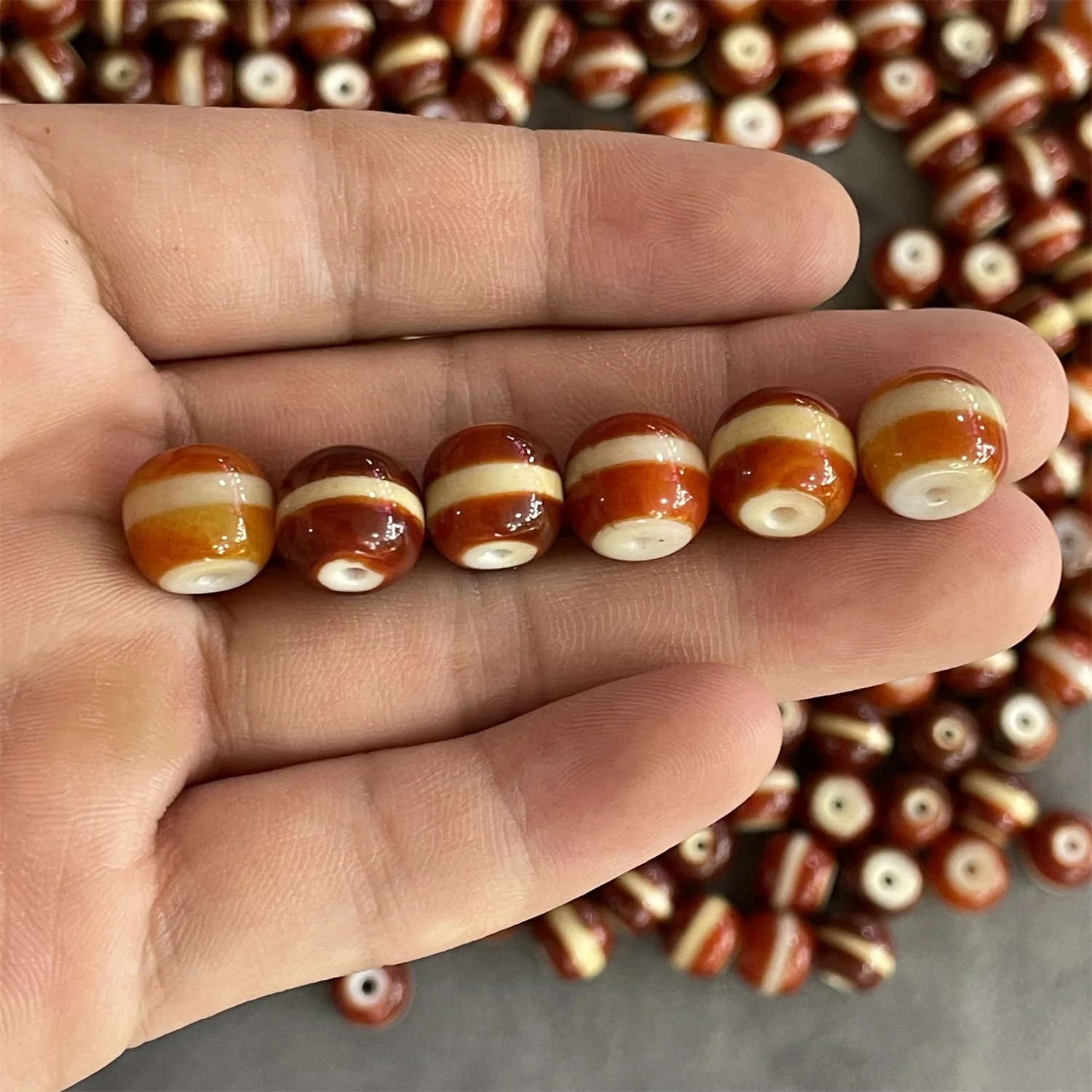 10pcs/lot natural red agate thread beads wholesale 10×11mm Weathering lines Old material Bracelet Necklace accessories Ethnic