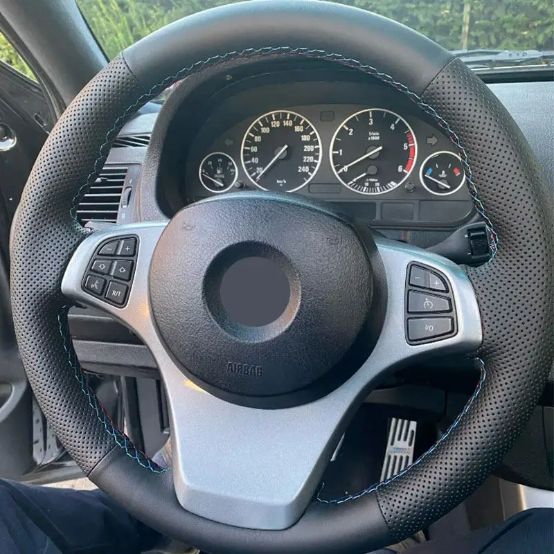 

Автомобильный внутренний чехол на руль, защитная накладка для BMW X3 E83 2003-2010 X5 E53 2004 2005 2006, перфорированная кожа с ручной прошивкой