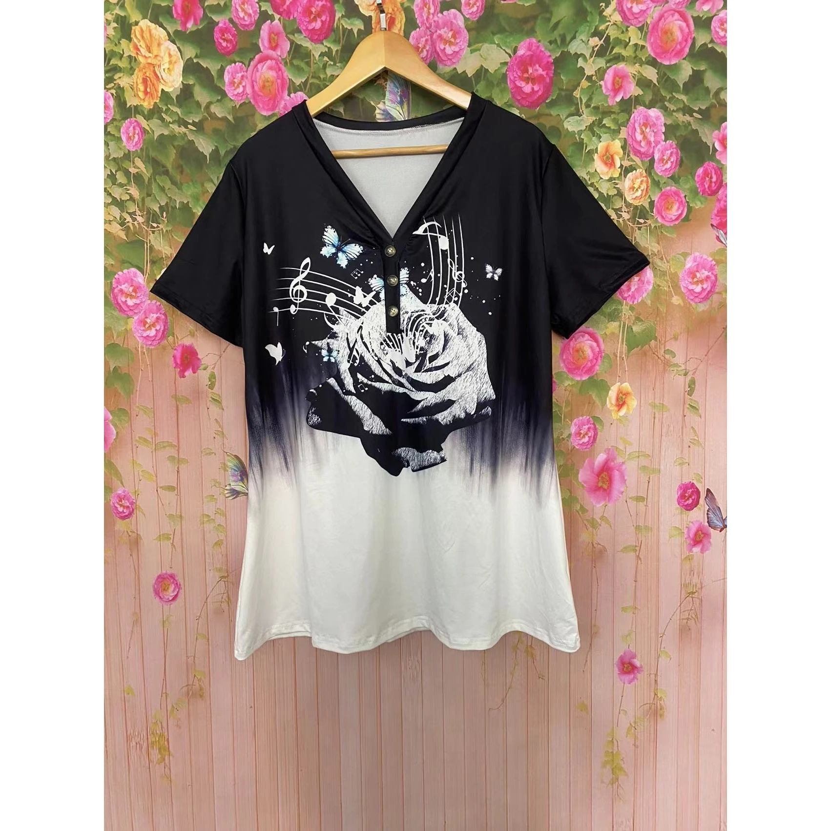 المرأة المطبوعة ort Sve زر حتى تي شيرت تخفيف Sle عارضة أعلى الأزهار منقوشة زر بالتفصيل ملابس الصيف