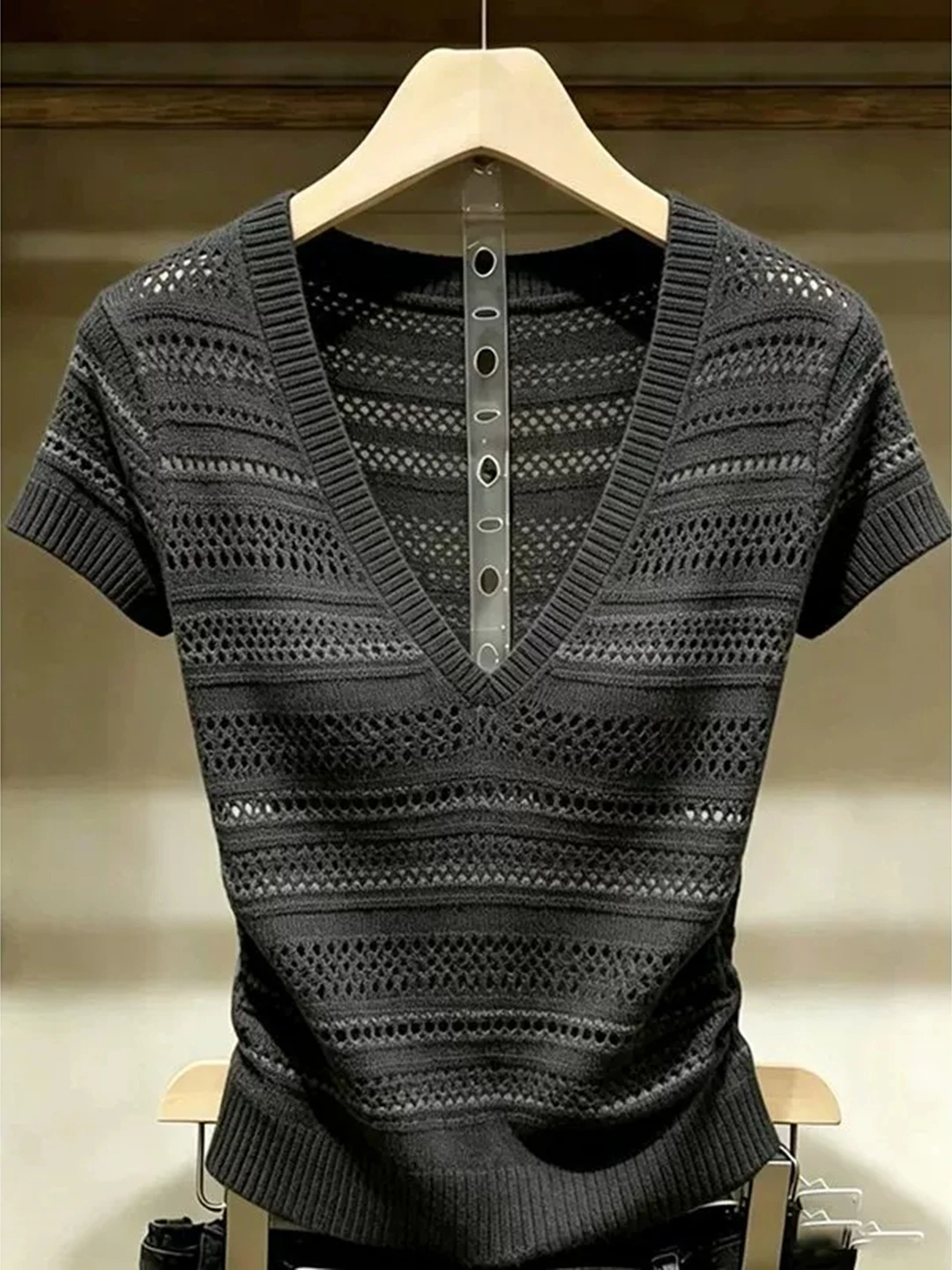 

Unique Beautiful Korean Style Short Sleeve Knitted Women's T-Shirt Grey Stripes Deep V-Neck Summer New Arrival Versatile Top