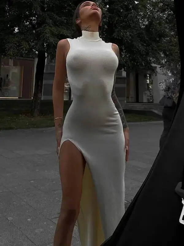 ชุดเดรสผู้หญิงแบบผูกคอ ดีไซน์เซ็กซี่เปิดหลัง  หรูหรา เหมาะสำหรับงานปาร์ตี้ ค็อกเทล งานพรอม  ชุดเดรสยาวสำหรับวันหยุดพักผ่อนที่ชายหาด ชุดราตรี  รุ่น 12FN