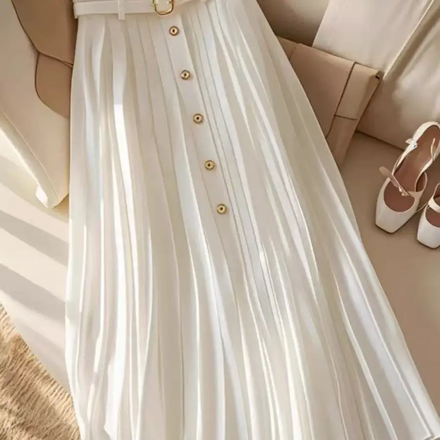 صيف جديد أنيق بلون مطوي تنورة للنساء مزاجه عالية الخصر الأبيض ألف خط تنورة عادية حلوة فستان جميل