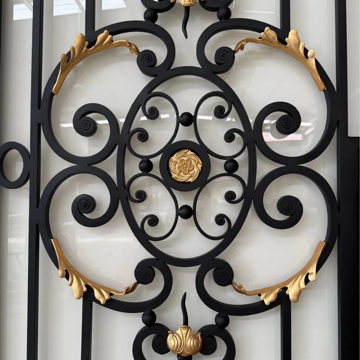 Customized walled courtyard door Outdoor yard Wrought iron double door Self-built garden door