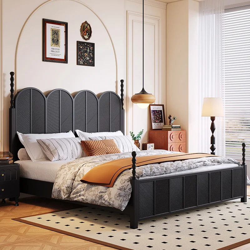 French retro style all solid wood bed, carved Roman column, black American master bed