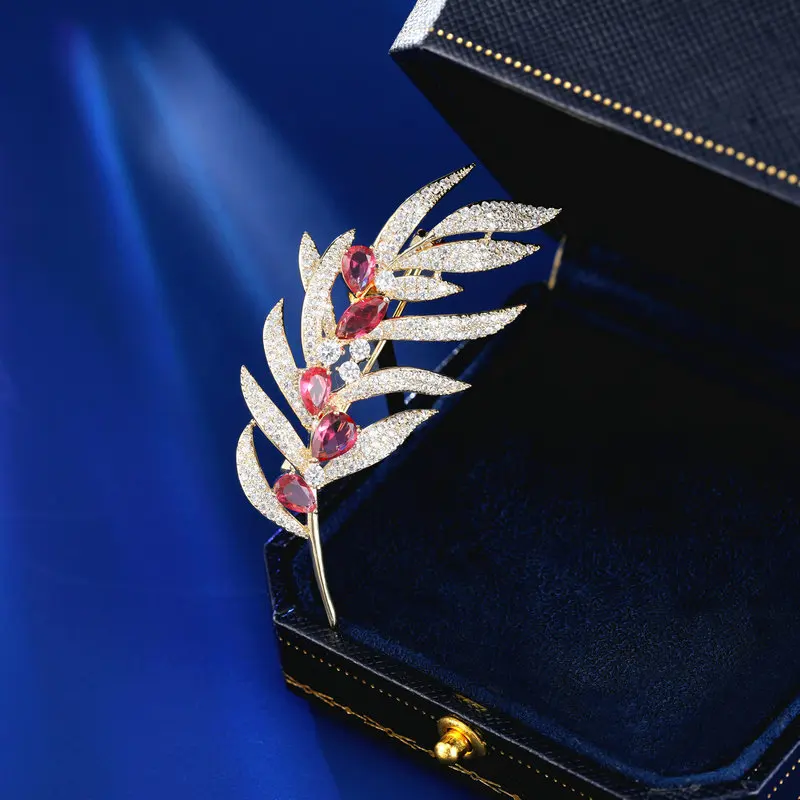 Elegant and refined suit jacket accessories, female imitation exposed brooch feather leaf brooch