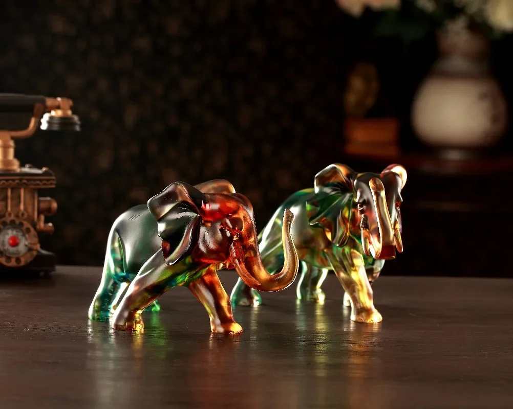 【Popular】Antique-style Handcrafted Crystal Glass Elephant Sculpture  Home Decor VIP Gift Exquisite Crystal Other Crystal Crafts