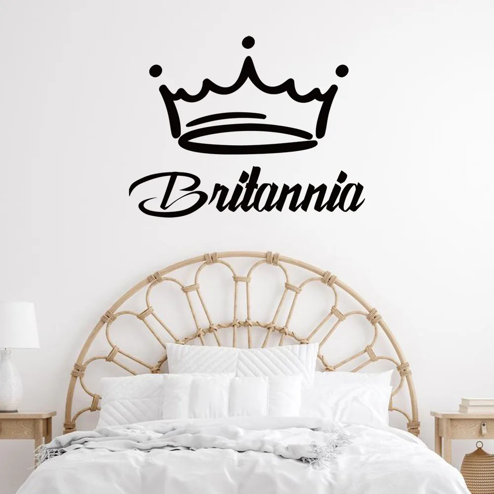 1PC Fashion Crown Customized Name Family Wall Stickers Mural Art Home Decor Study Room Sticker Mural