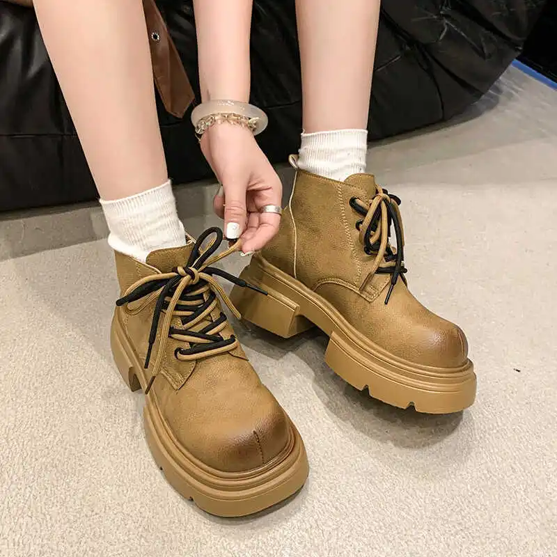 Shoes White Mid-Calf Boots Boots-Women Low Lolita Rock Ladies 2024 Autumn Retro Rock Shoes Woman White Mid-Calf Boots Boots-Wome