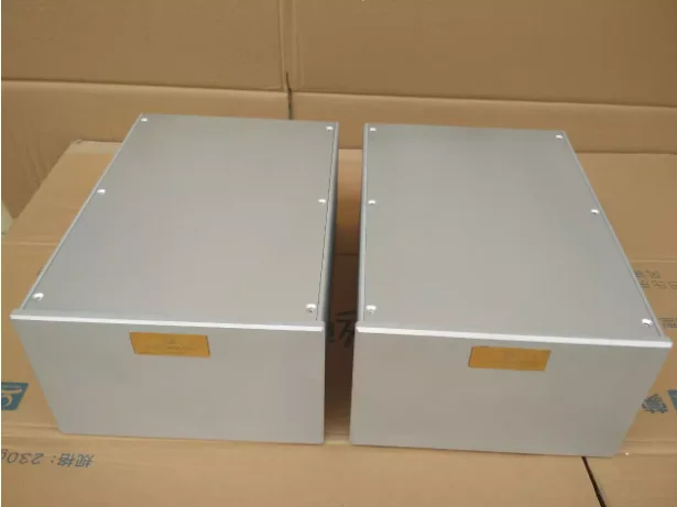 

1PCS Multi-purpose All aluminum amplifier chassis / Preamplifier case / AMP Enclosure DIY box (216 *136*308mm)