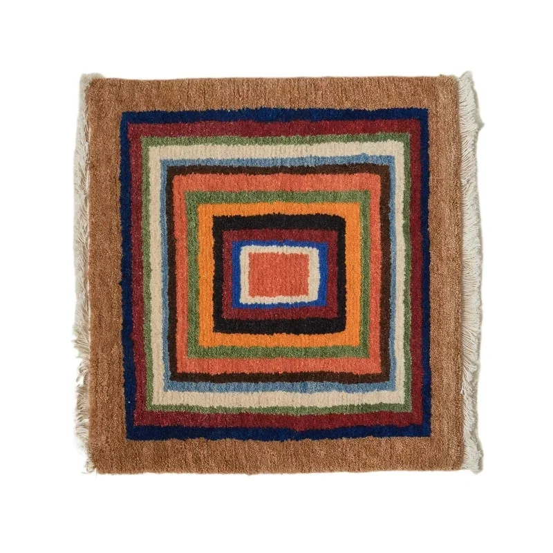 Hand-woven paper-patte rn Ti betan carpet, Tib etan-style northern Ti bet wool home carpet cushion