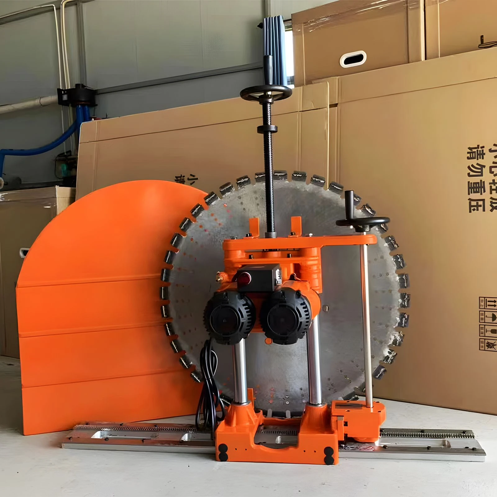 For Door/Window Cutting In Concrete Walls Track-Mounted Wall Saw Machine