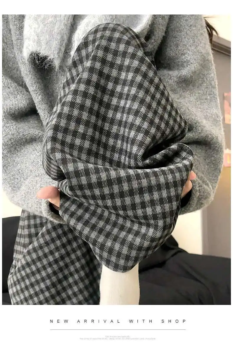 กางเกงขายาวทรงกว้างสำหรับวันหยุดพักผ่อน ผู้หญิง ฤดูใบไม้ร่วง ผ้าซาติน จีบ ทรงปกติ สง่างาม สไตล์มินิมอล ผ้าถักลายตารางแนวตั้ง ย้อนยุค