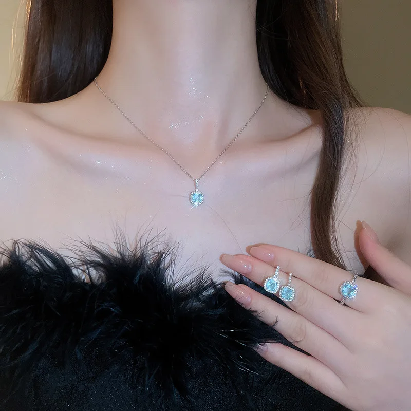 

Square Sea blue pendant earrings, rings, bracelets, necklace sets, princess style clavicle chains, exquisite high-end jewe