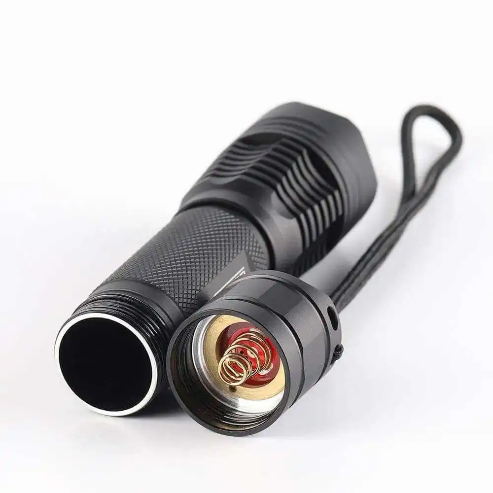 Convoy M21B SFT40 / XHP70.3 HI 21700 flashlight