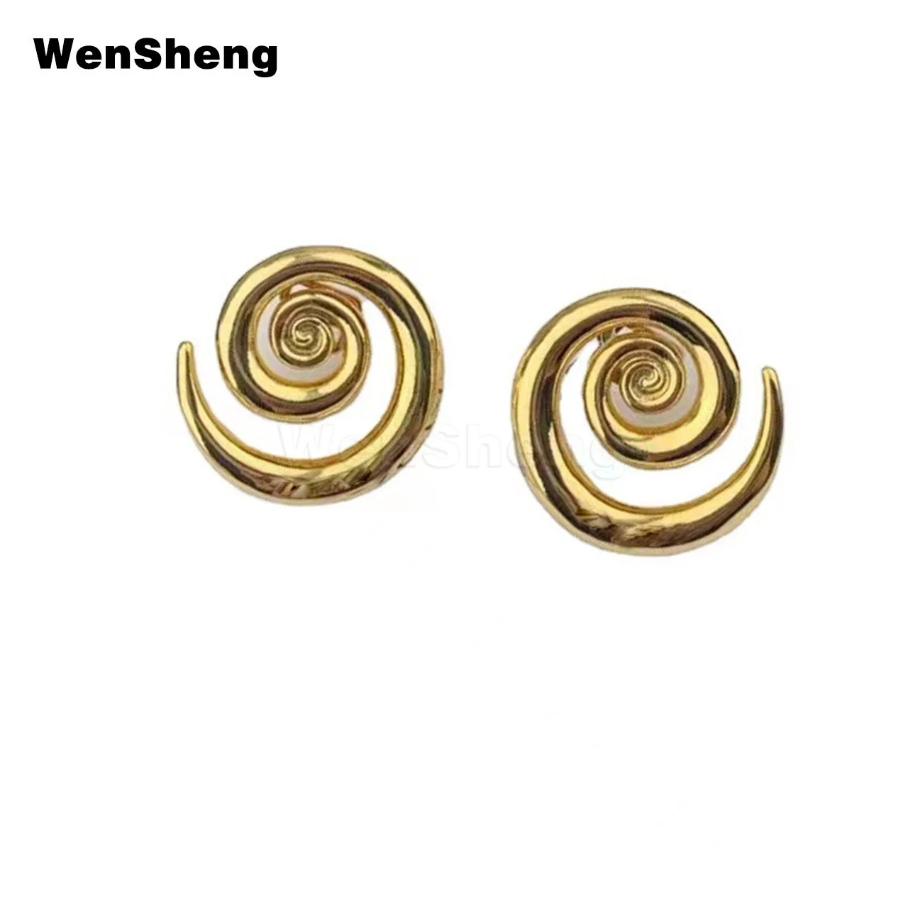 

Screw metal stud earrings