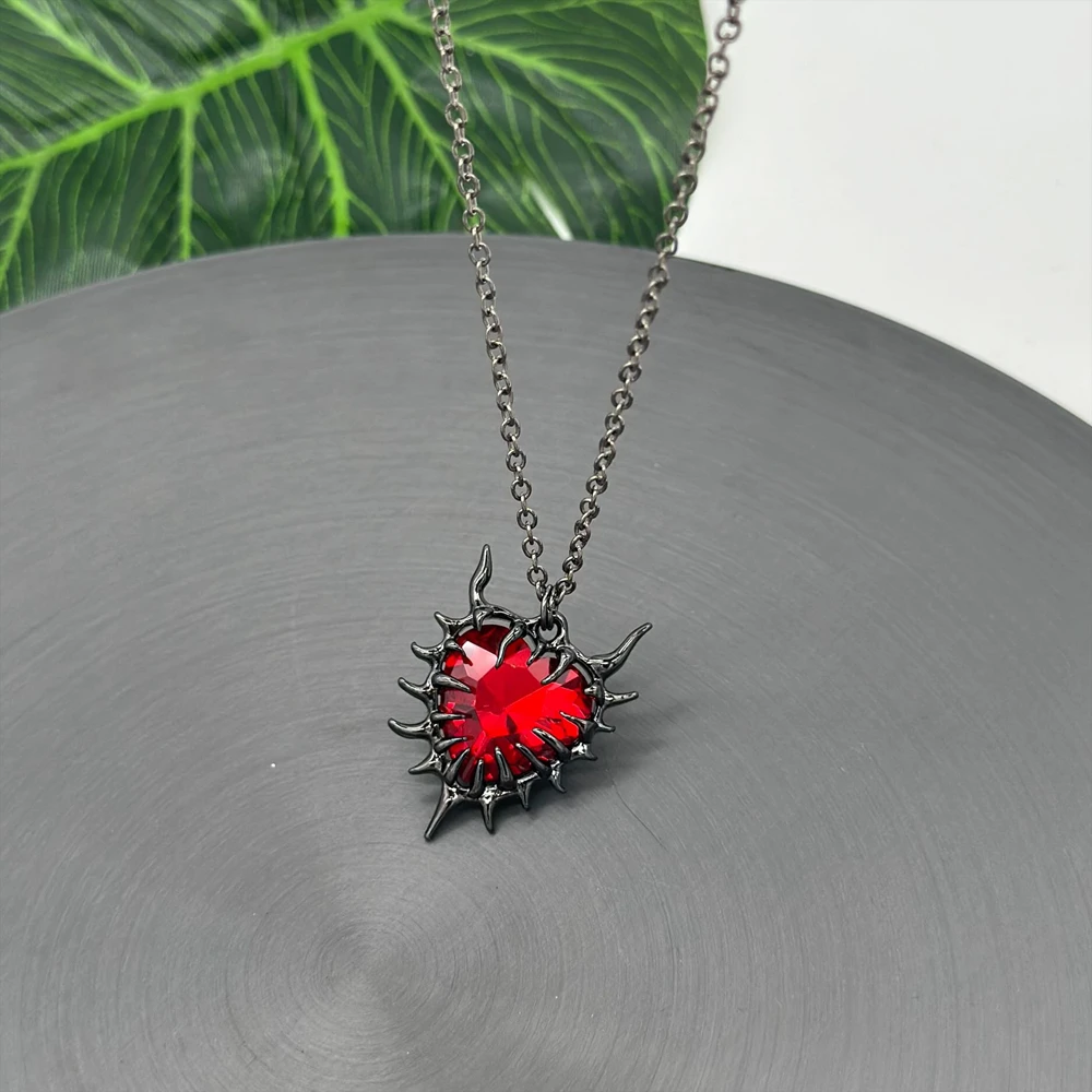 Spiky Red Glass Heart Pendant Necklace for Women Men Grunge Fashion Y2K Gothic Style Necklace Jewelry