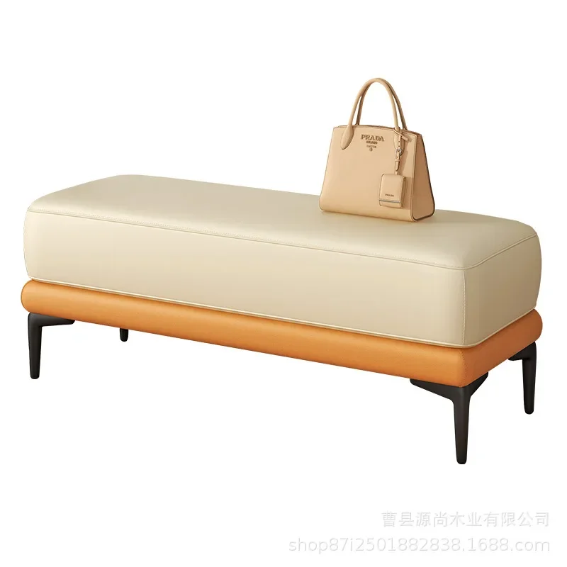 You can sit and rest in the home clothing store at the entrance of the shoe change stool, cloakroom designer bench, sofa stool.