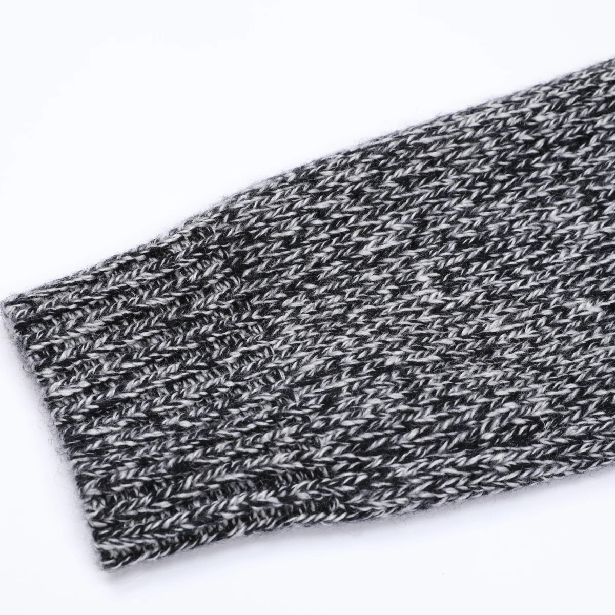 เสื้อสเวตเตอร์ไหมพรมคอวี แขนยาว ประดับลูกปัด ดีไซน์ทันสมัย คุณภาพสูง สำหรับผู้หญิง ฤดูใบไม้ผลิและฤดูใบไม้ร่วง