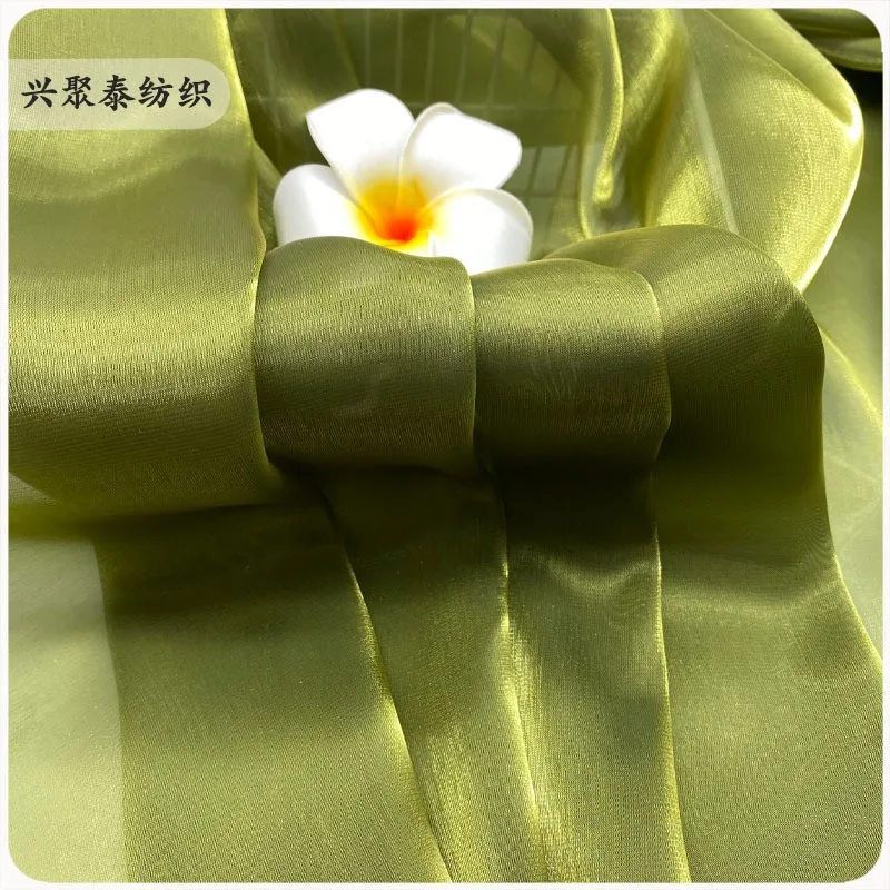 

Glossy silk satin smooth and delicate with a gentle breeze organza fabric Hanfu dress