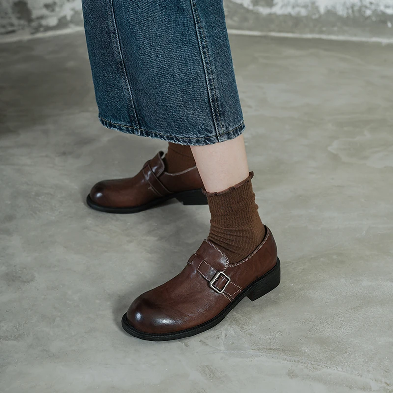 New 2026 Autumn Vintage Natural Leather Women's Pumps Round Toe Belt Dec Low Heel Casual Shoes Young Girls Comfort Retro Pumps view 6