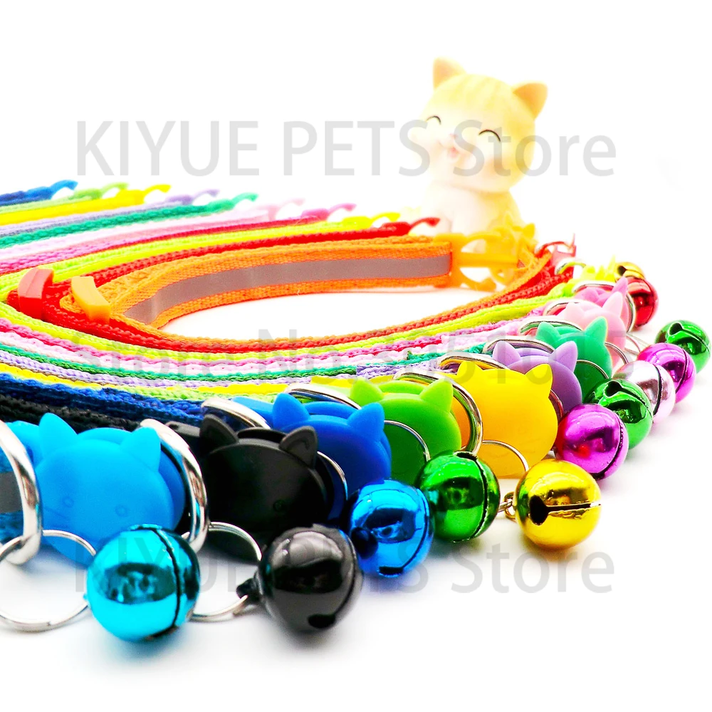 Collar reflectante ajustable con campana para perros y gatos - imagen 2