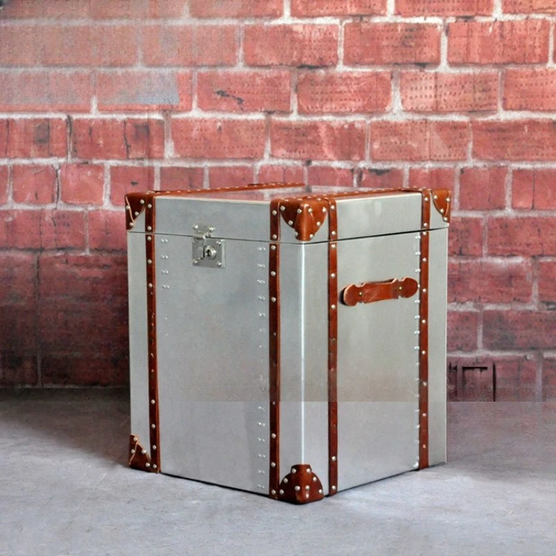Industrial style aluminum rivets, personalized corners