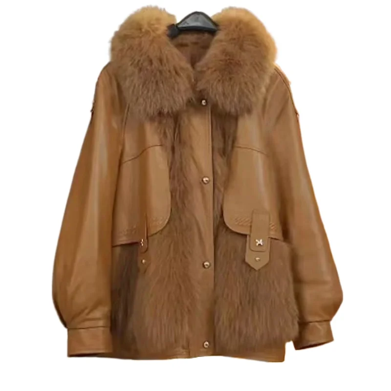 軽贅沢で新しい秋冬の綿厚手の暖かいレザージャケット、レディースファー一体型、高級感溢れるデザイン