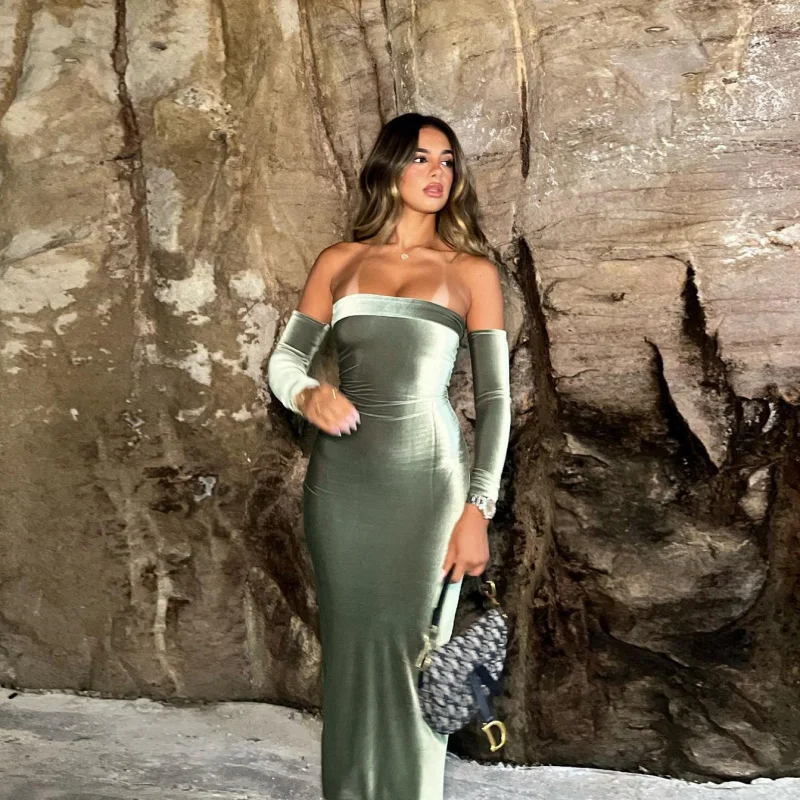 

Mingyuan Style Velvet Strapless Dress, Fashionable And Sexy, Slim Fit Strapless Dress With Exposed Back, Long Skirt