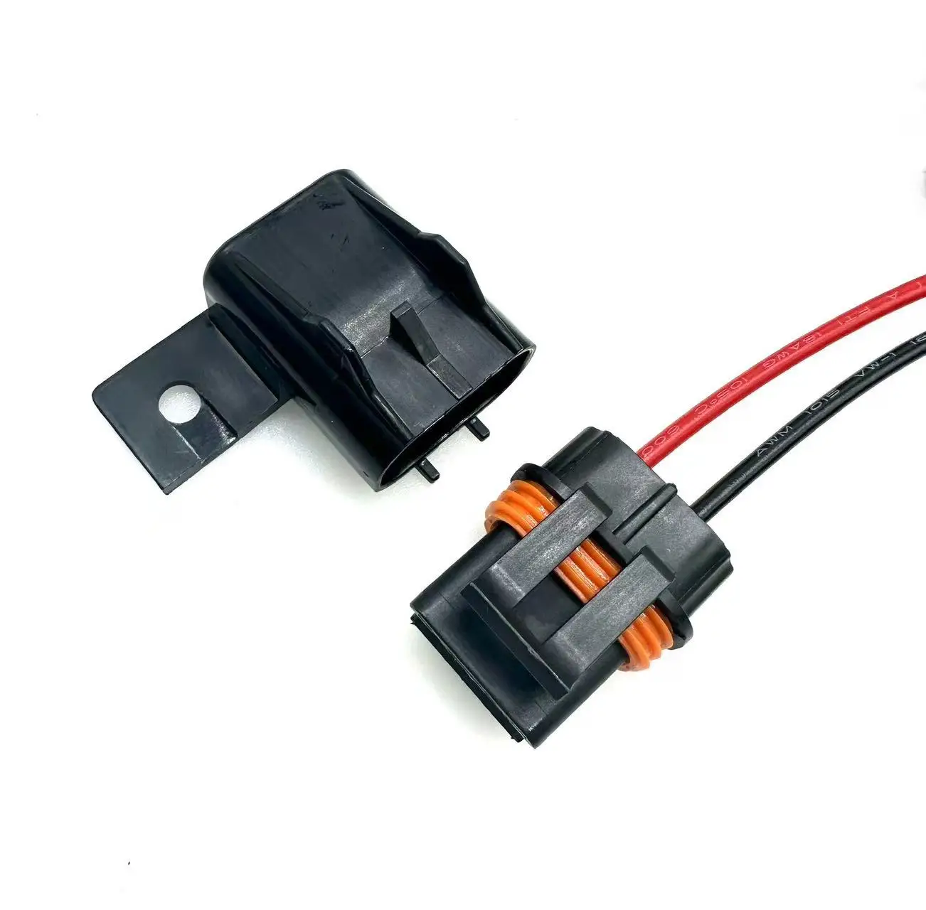 12066681 Automotive Waterproof Fuse Box 2-hole Medium Electronic Fan Connector XG7023Y-6.3-21