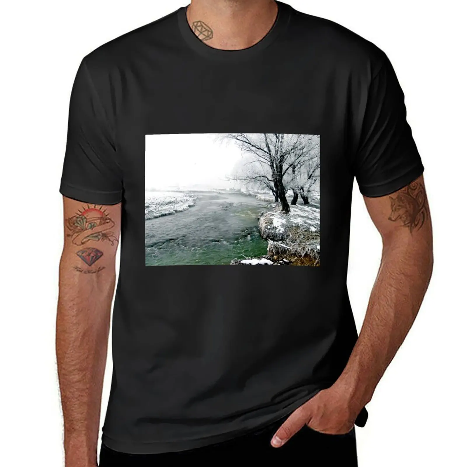 Winter river T-Shirt customizeds summer tops slim fit t shirts for men