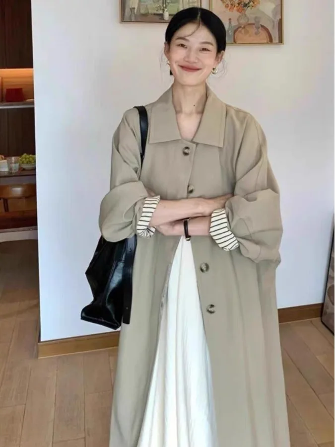 

Autumn 2025 Women's Loose Fit Long Coat Khaki Color Briti Sle Windbreaker Jaet Thiened Long Sve Collar Coat