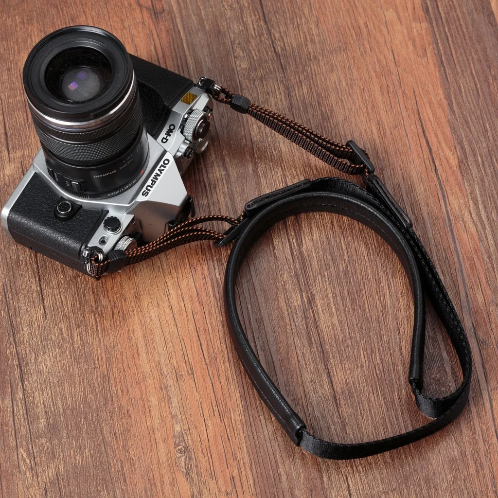 Applicable black card RX100M3M4M5M6M7GR23G7X23 micro single camera sheepskin strap shoulder