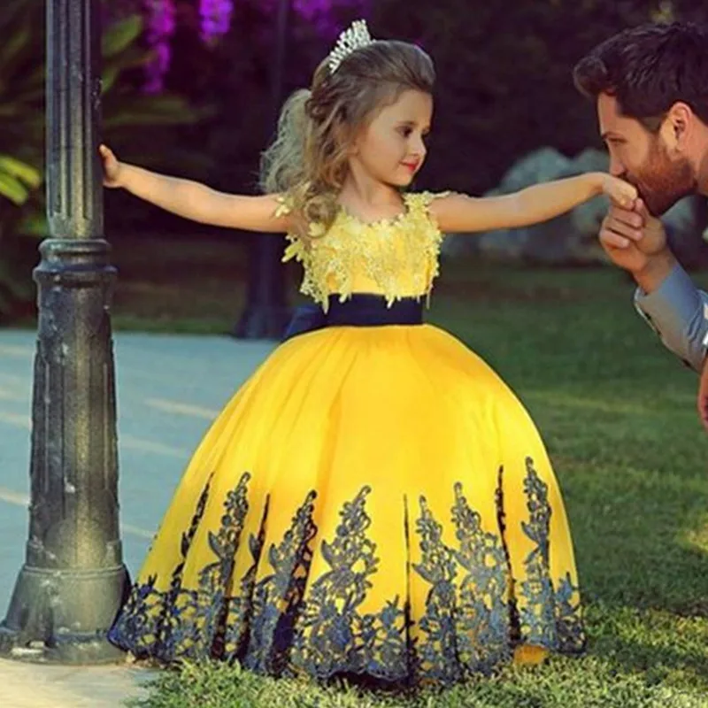 Formal Yellow Flower Girl Dresses for Wedding with Dark Blue Lace Applique Girl Party Ball Gown First Communion Dress for Girls